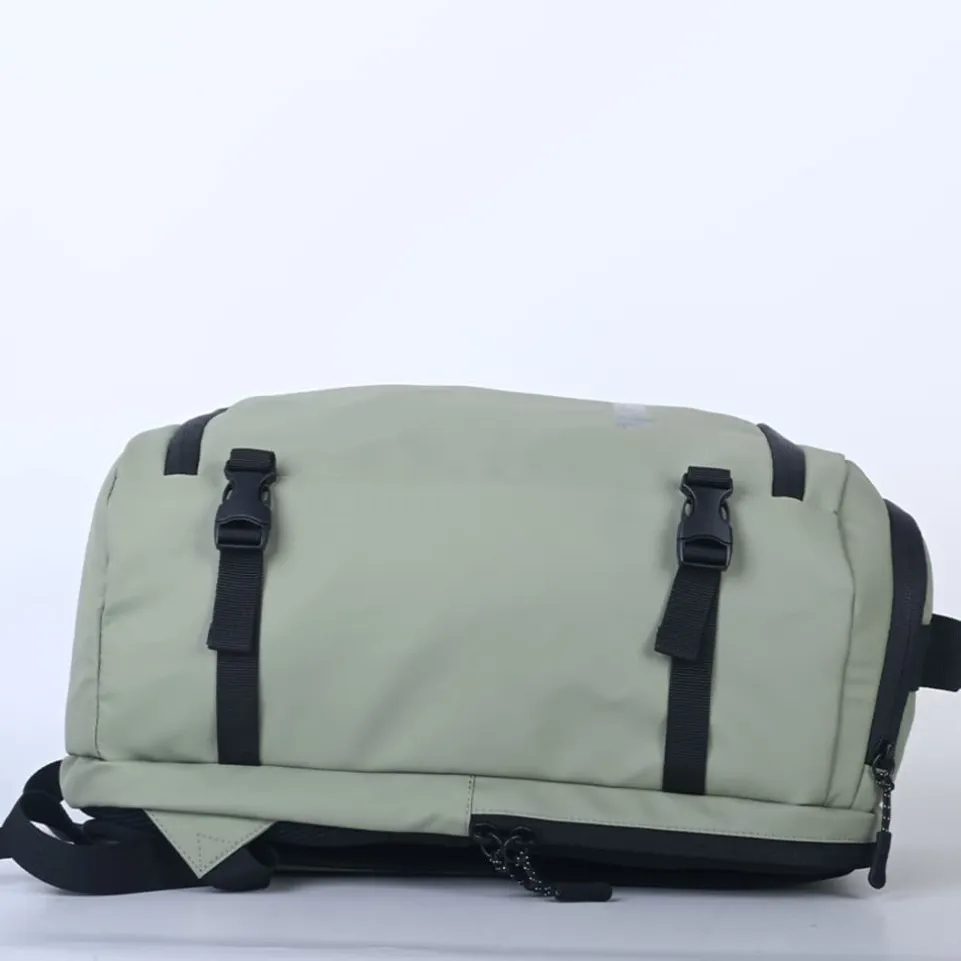 Bench Chamonix Lite Cabin Bag Kabinengepäck 20 L BAG-NO-71-OLIVE