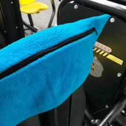 JELEX "100FIT" Fitness Handtuch mit Zip-Tasche türkis